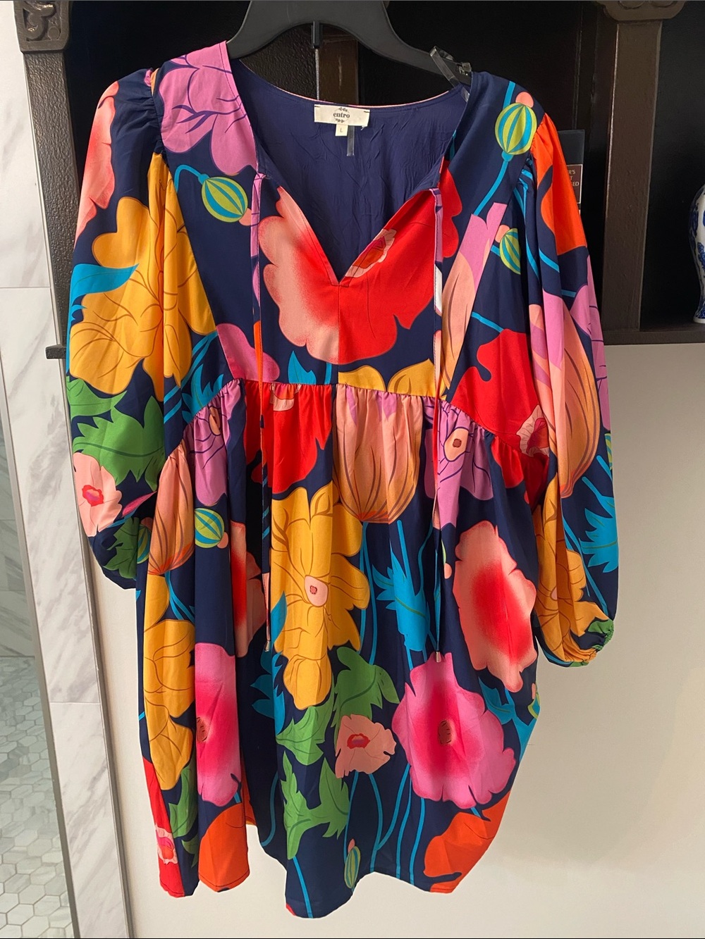 Women’s boutique ' Navy Floral Puff-Sleeve Dress